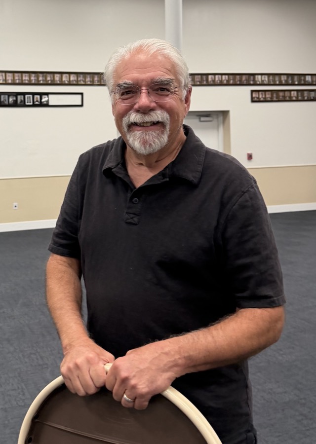 Mark Toffelmier, Musical Director, at a SwingMasters rehearsal
